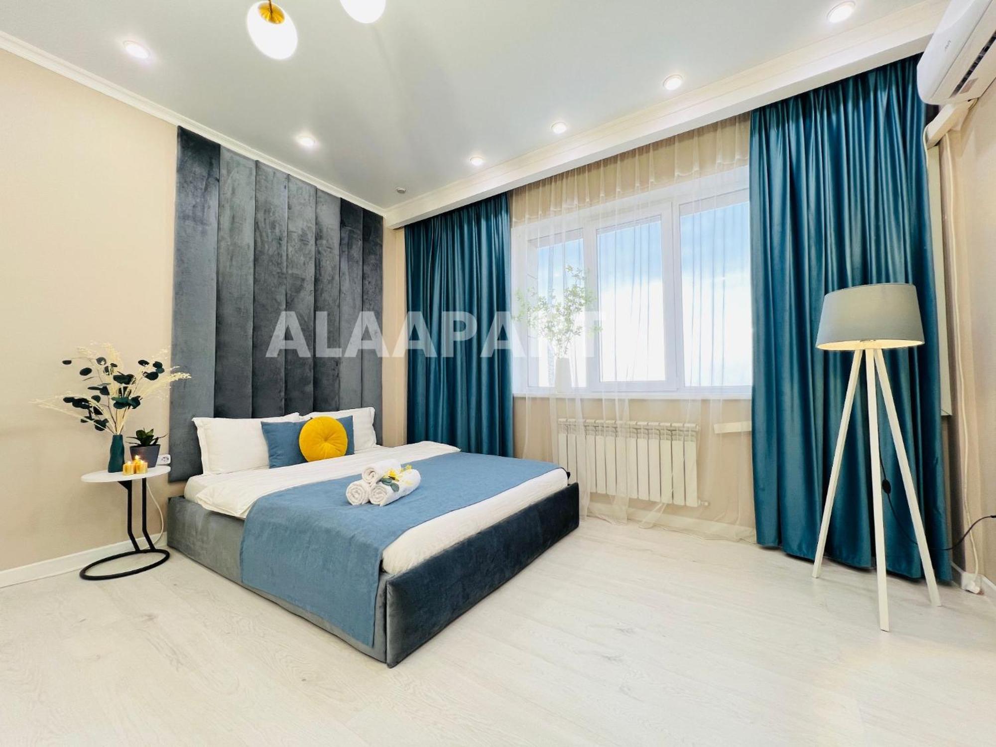 396i1 Blue Horizon Sholpan